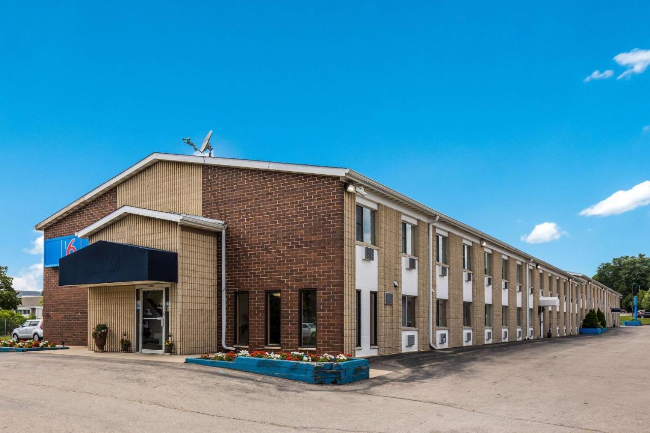 Motel 6-Madison, Wi - East Bagian luar foto