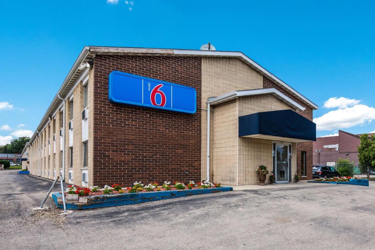 Motel 6-Madison, Wi - East Bagian luar foto