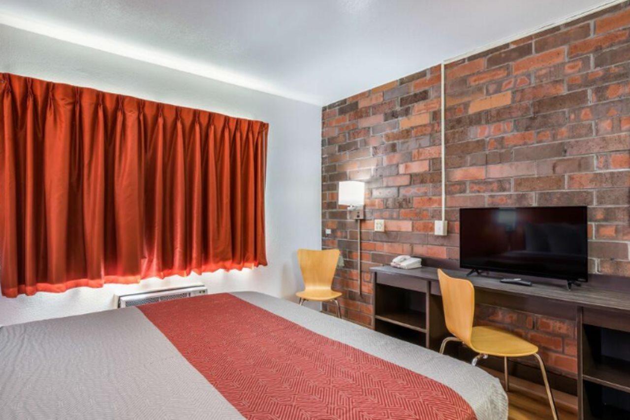 Motel 6-Madison, Wi - East Bagian luar foto